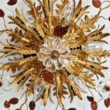 Large floral ceiling light in gilded metal and crystal, Banci Firenze, 1970.