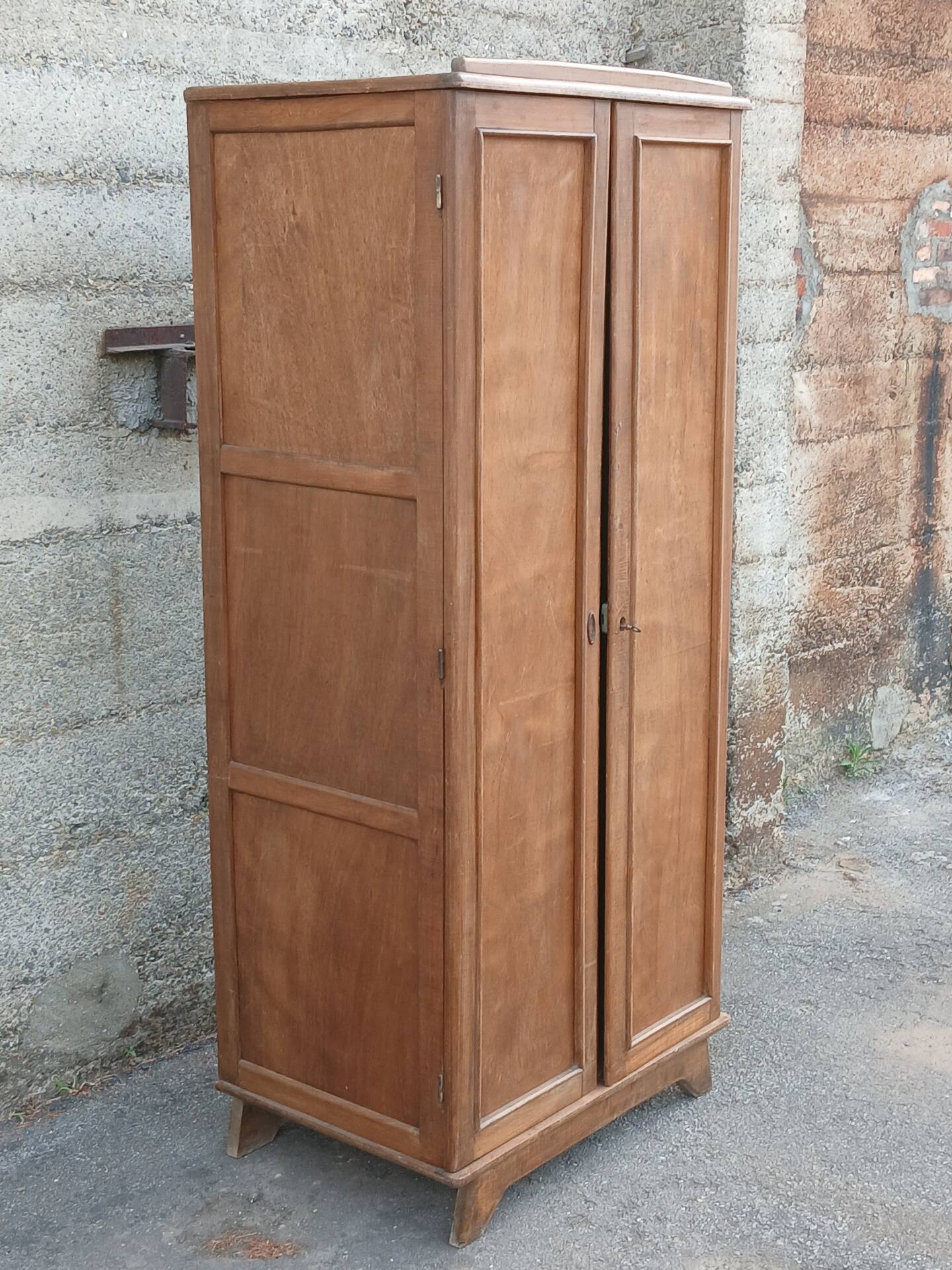 Armoire parisienne années 50