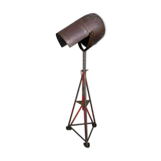 Industrial floor lamp