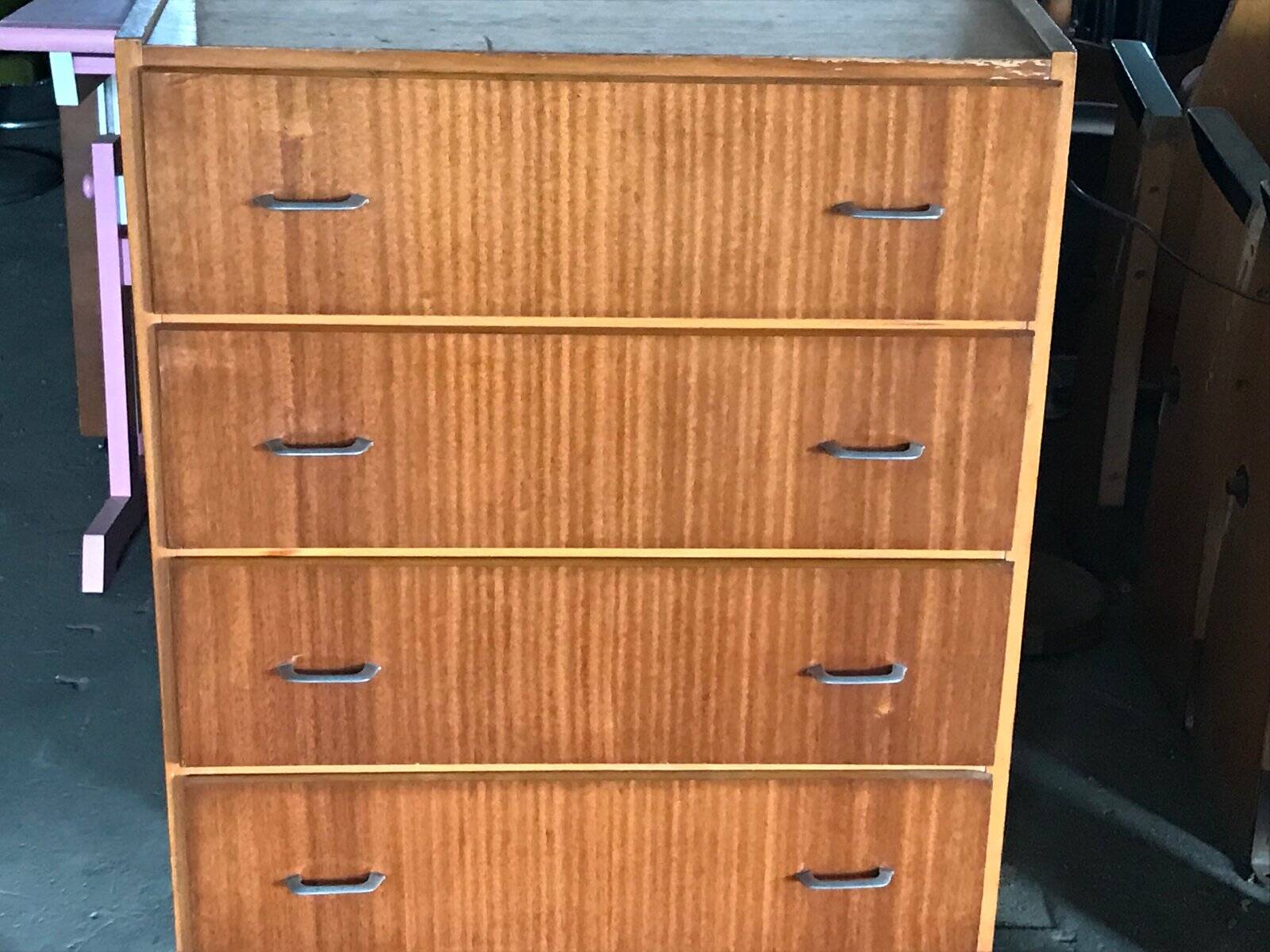 Commode Varia marron en contreplaqué, 4 tiroirs, poignées métal, style scandinave années 1960