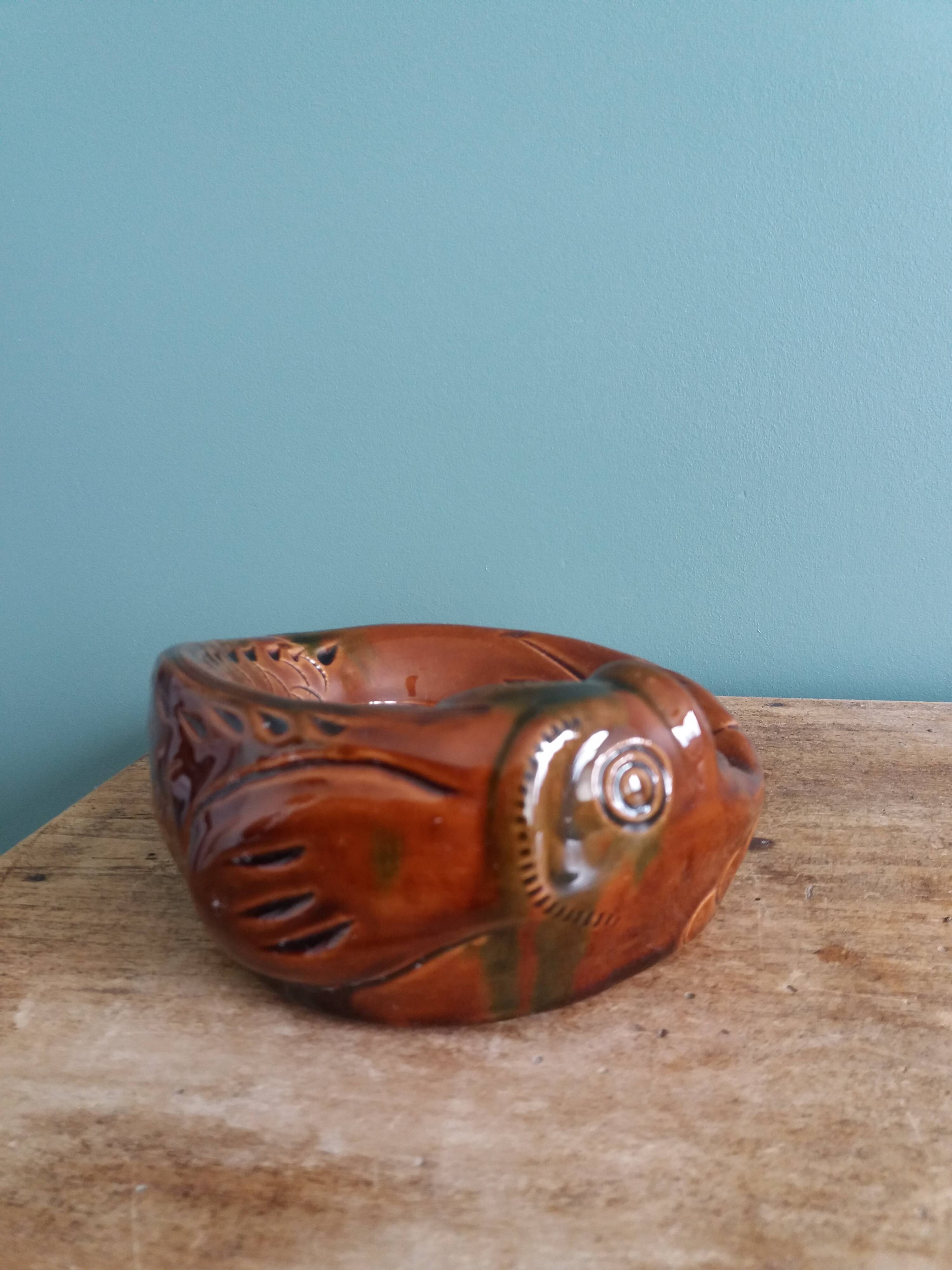Zoomorphic fish ashtray in glazed terracotta