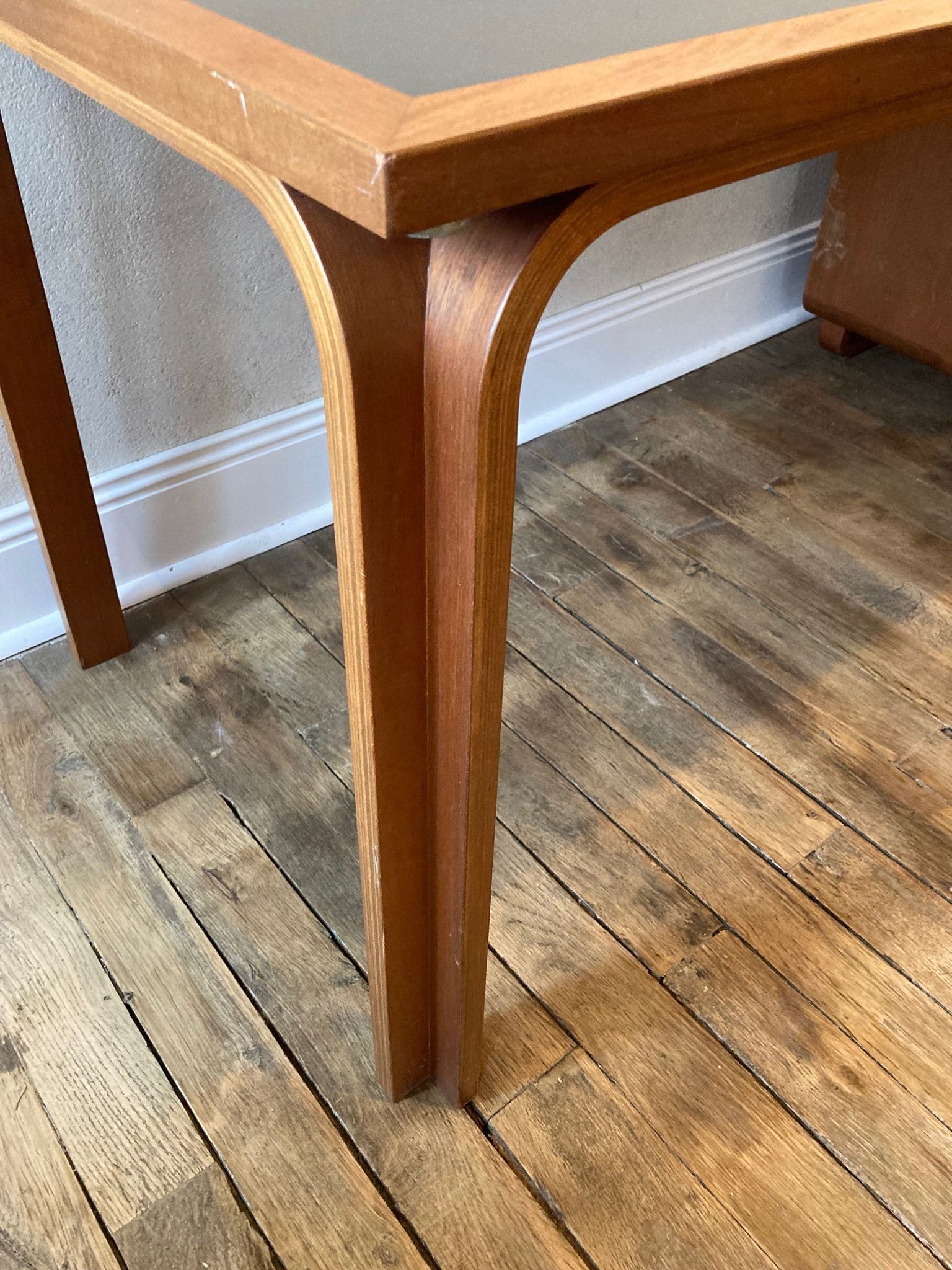 Teak veneer and green linoleum pedestal desk, Rud Thygesen & Johny Sorensen