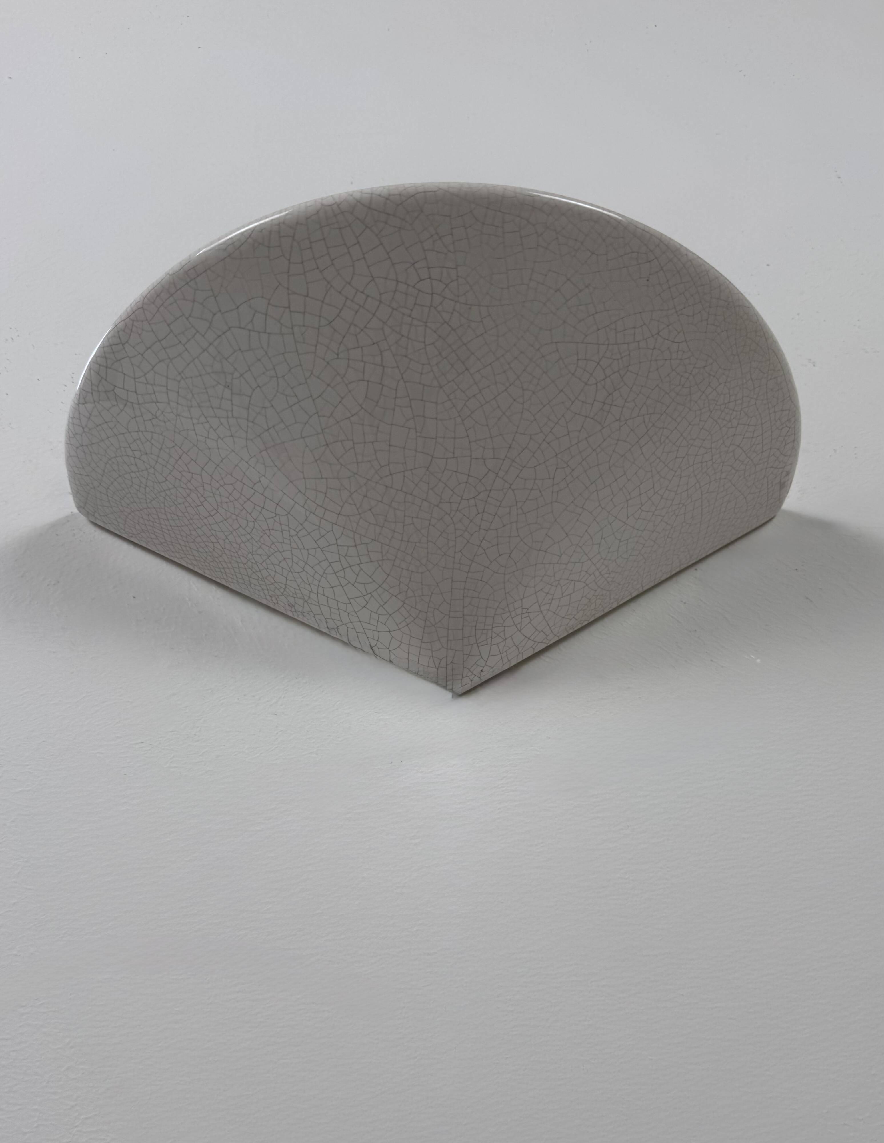 Vintage wall light in cracked white porcelain, France, 1970.