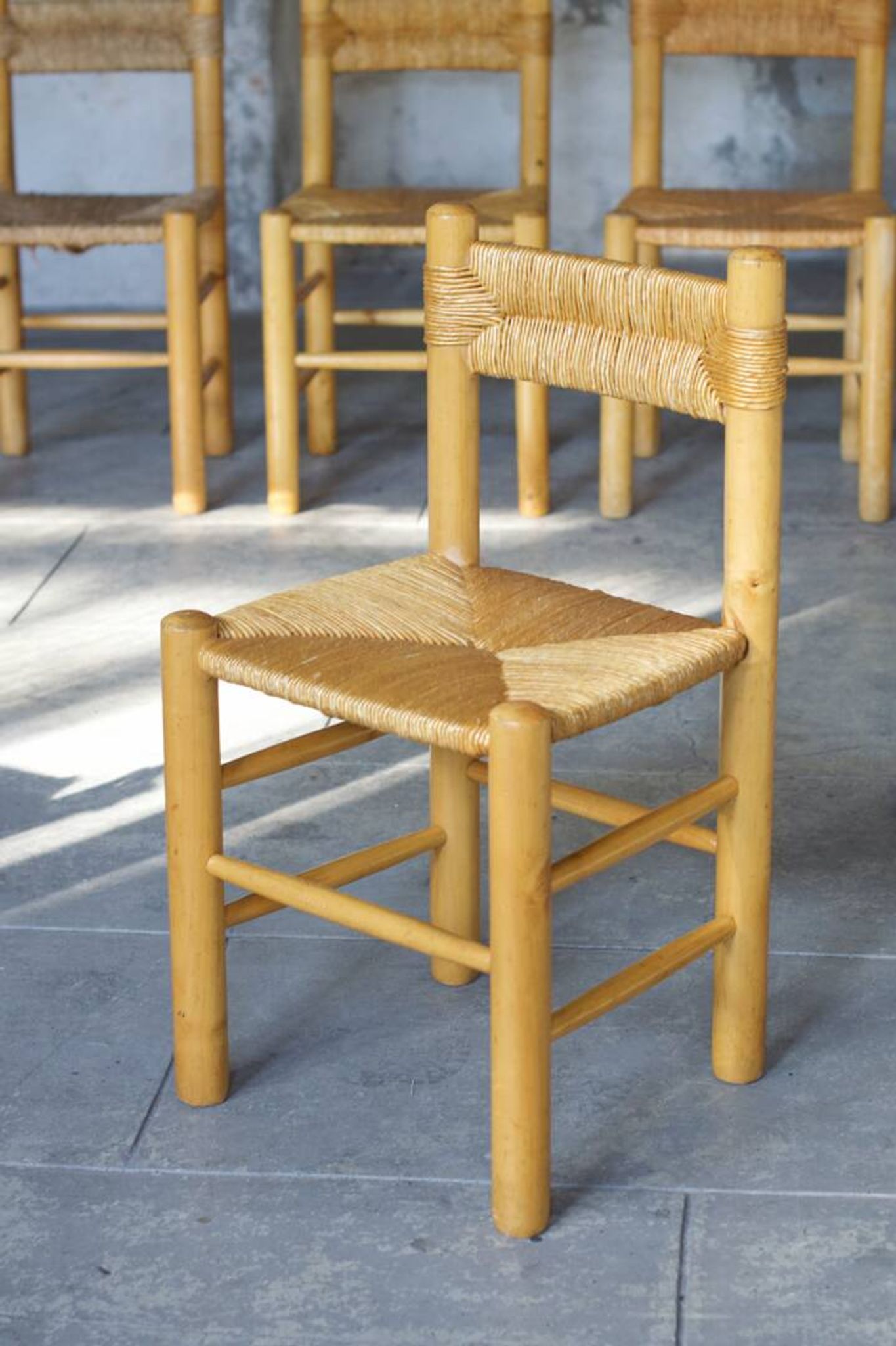 Chaises de salle à manger style Perriand