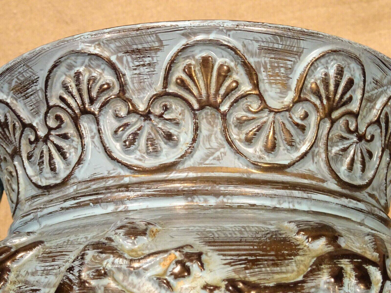 Large U-Keramik ceramic pot cover vase with antique decoration 4.610 kg