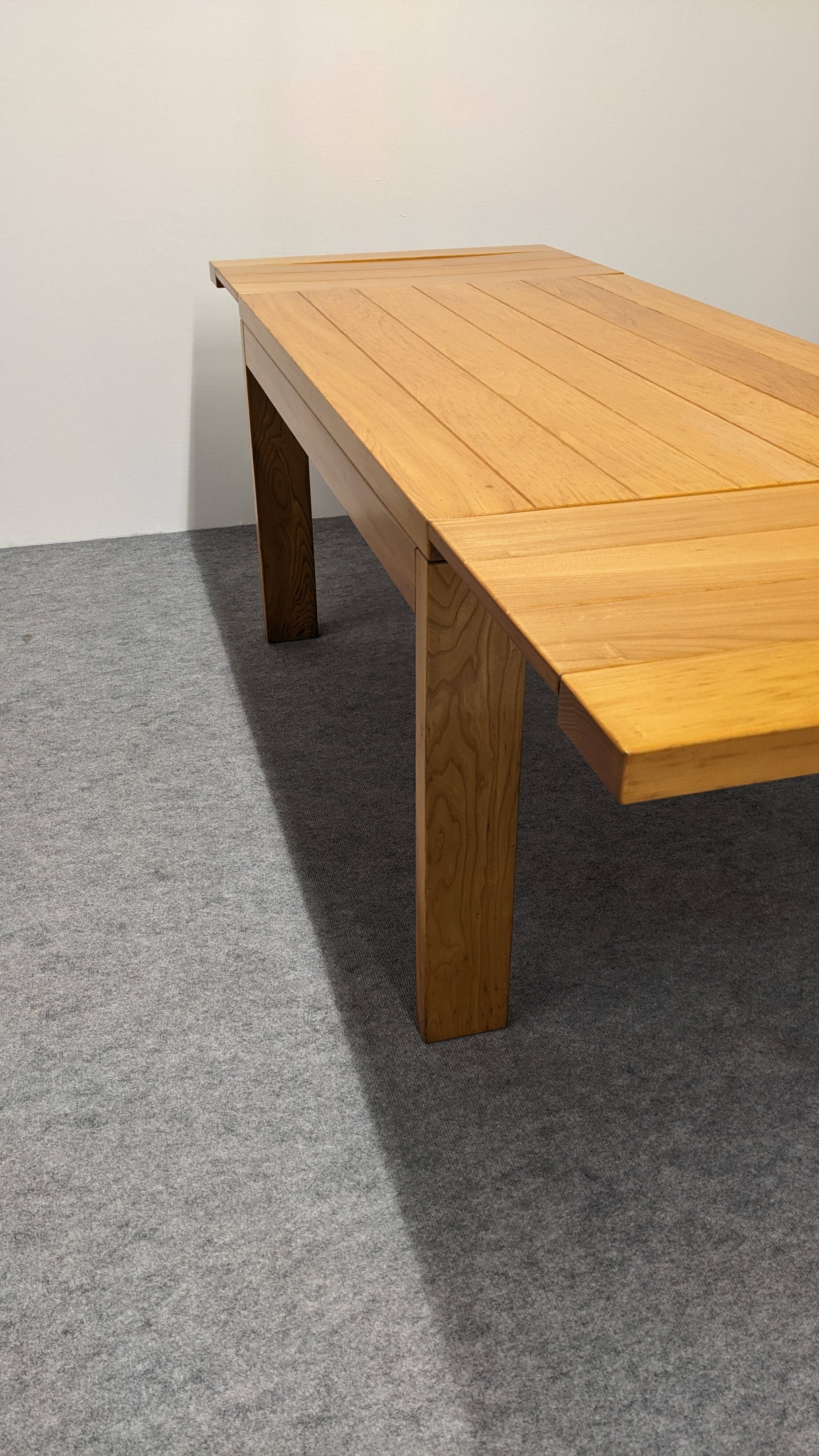 Maison Regain brutalist dining table in solid elm from the 70s/80s