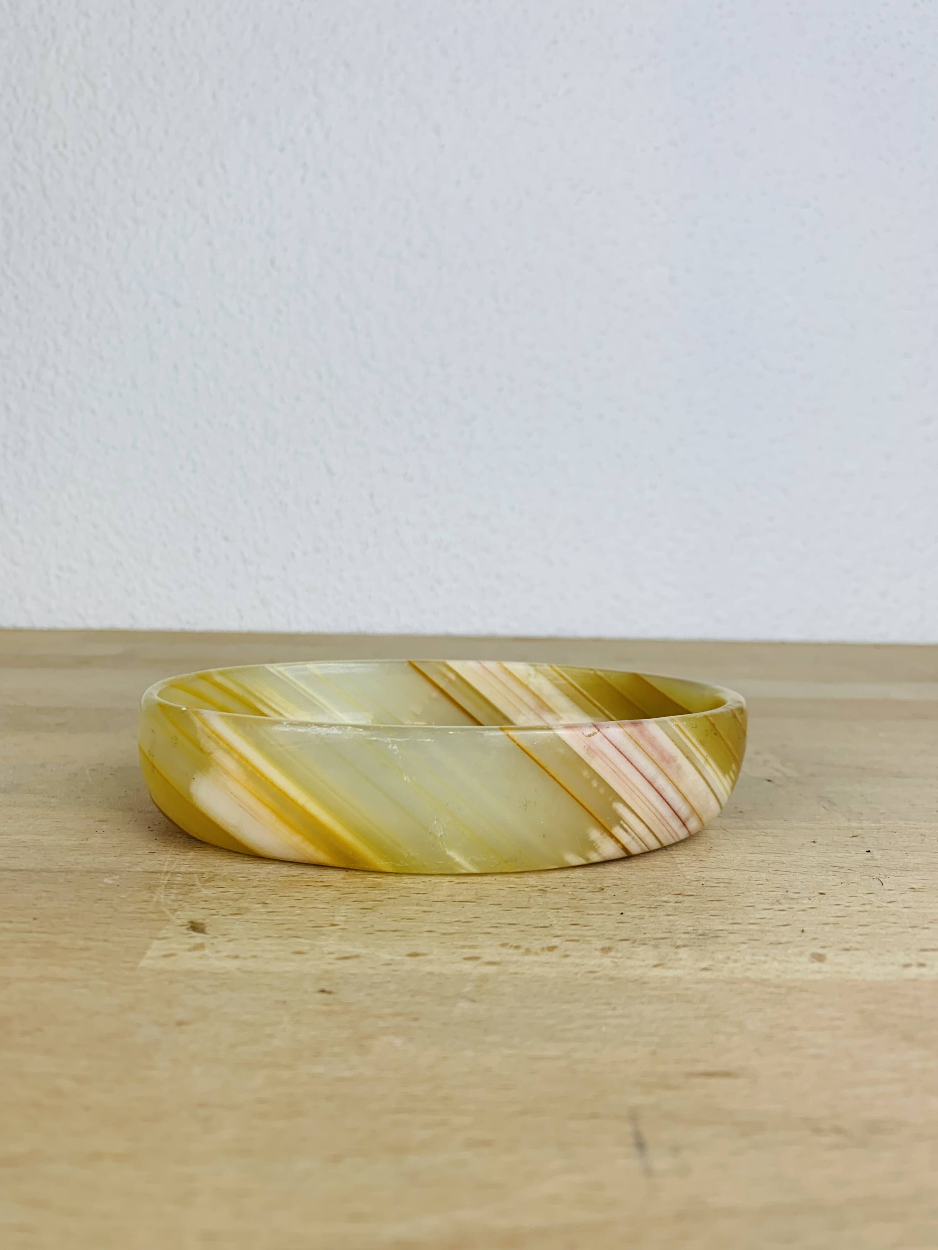 Vintage Onyx stone pocket emptier