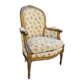 Louis XVI shepherdess in floral fabric