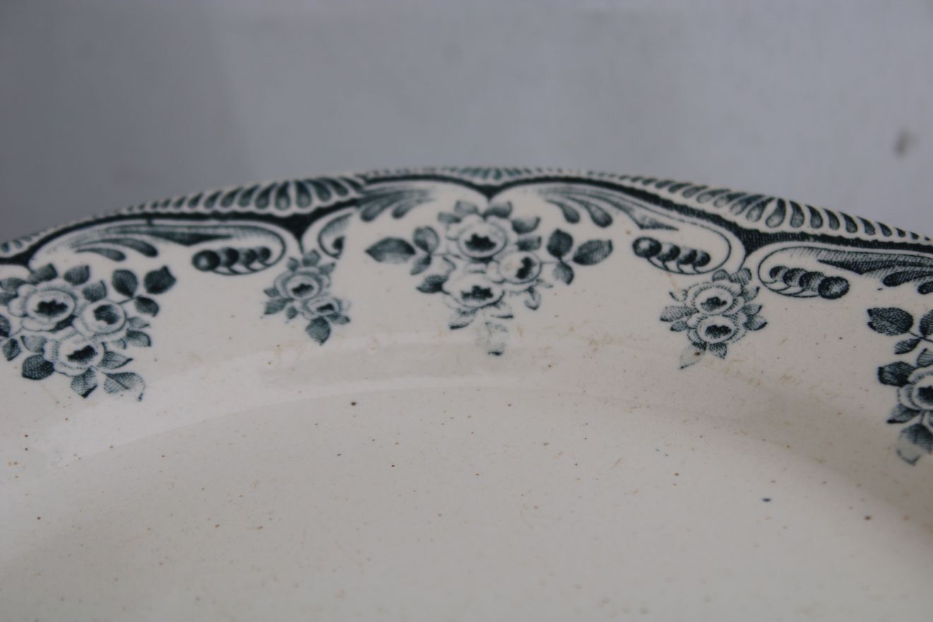 Set of 6 iron earth dessert plates