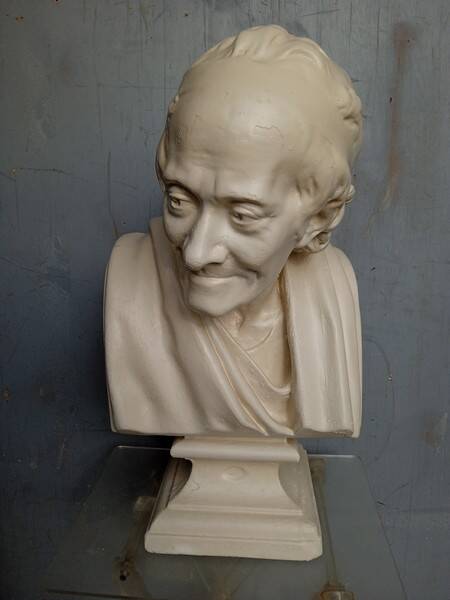 Voltaire bust in plaster 60cm th mid 20th century