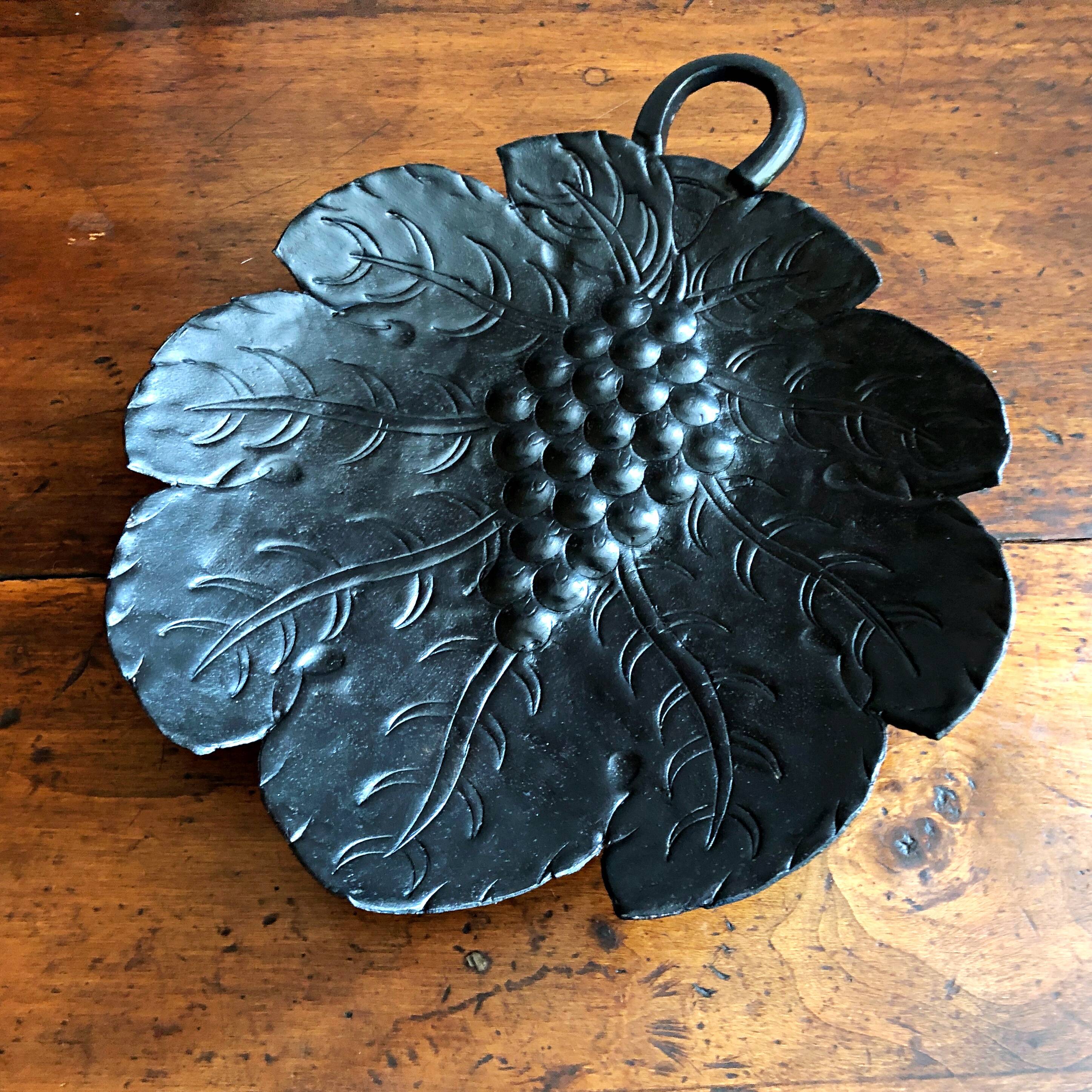 Artisanal embossed metal tripod dish