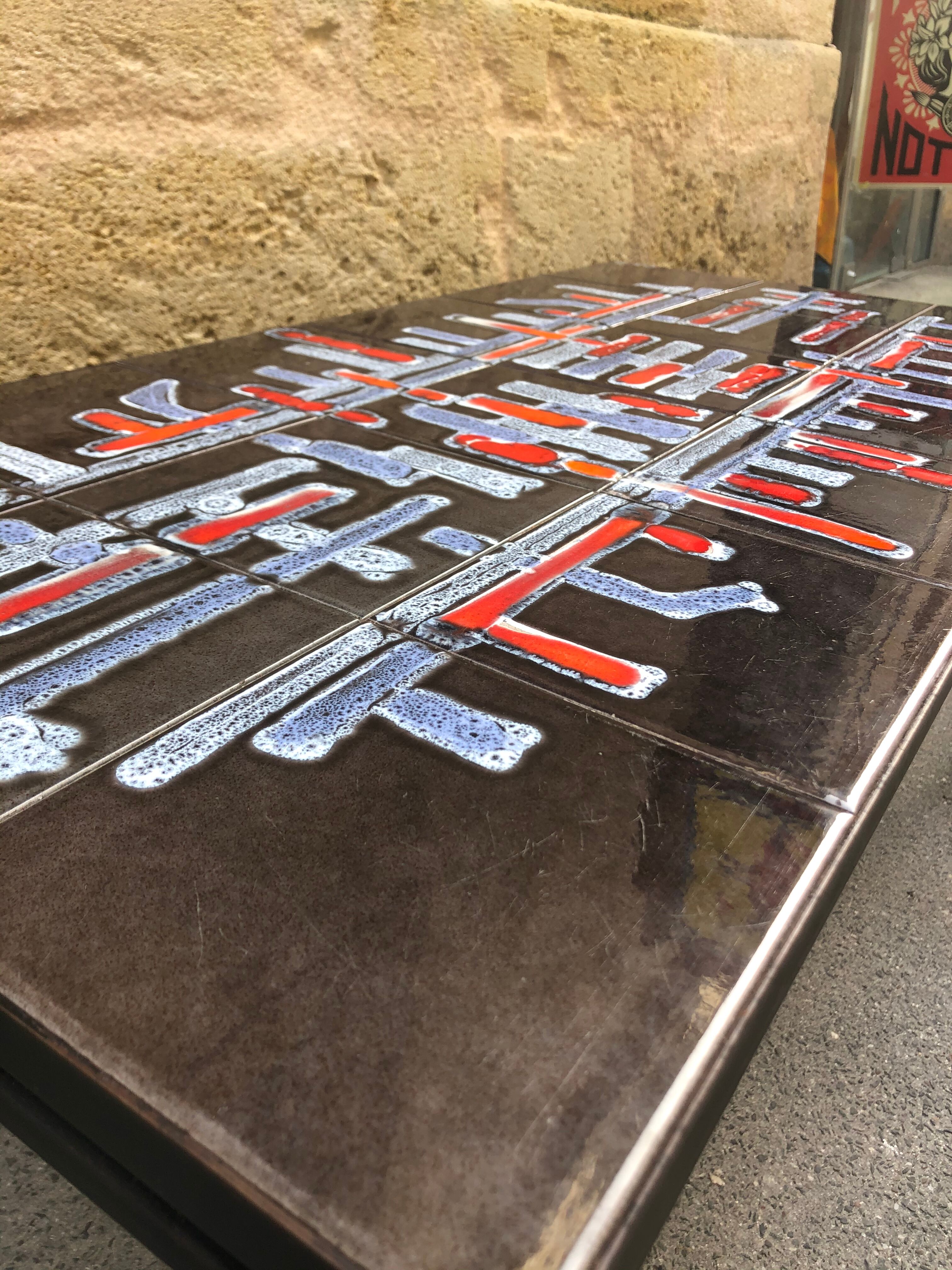 Ceramic coffee table by Adri