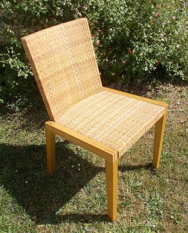 Chaise en bois et osier