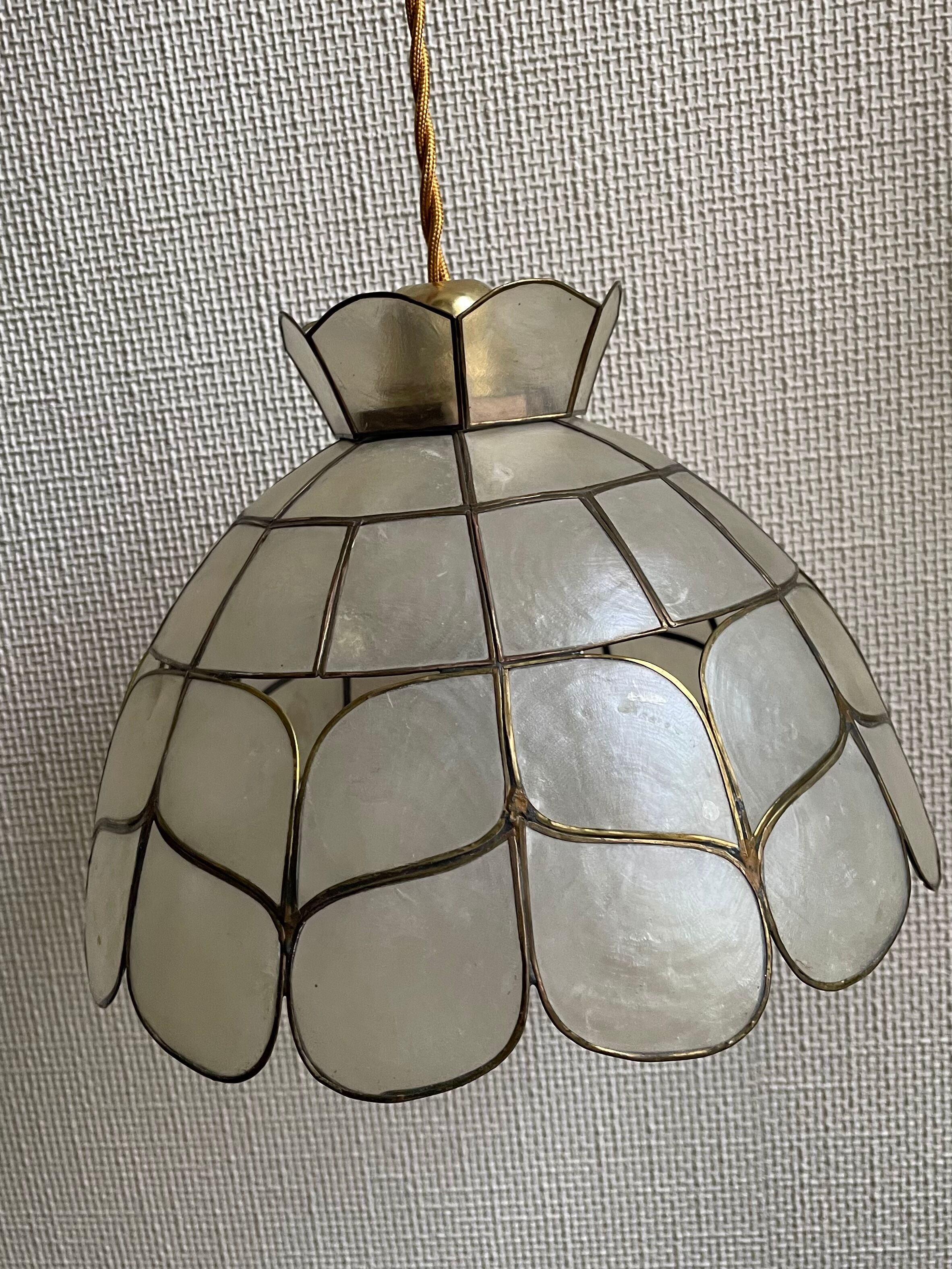 Suspension mother-of-pearl and brass diam 25 cm