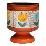 Vase or pot on pedestal