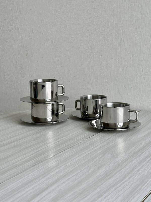 Lot de 4 tasses à café en inox avec sous-tasses