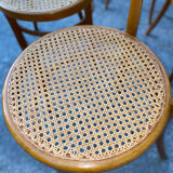 6 curved wooden chairs Thonet