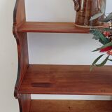 Wall shelf