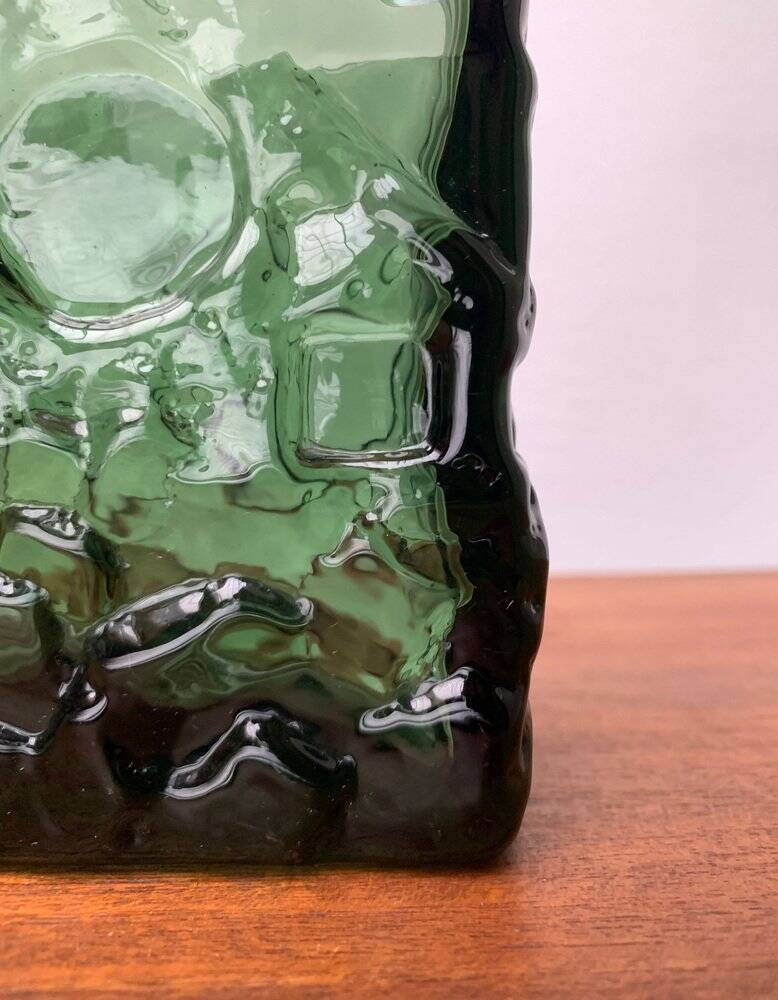Swedish brutalist glass vase from the mid-century by Göte Augustsson for Ruda, 1960s.