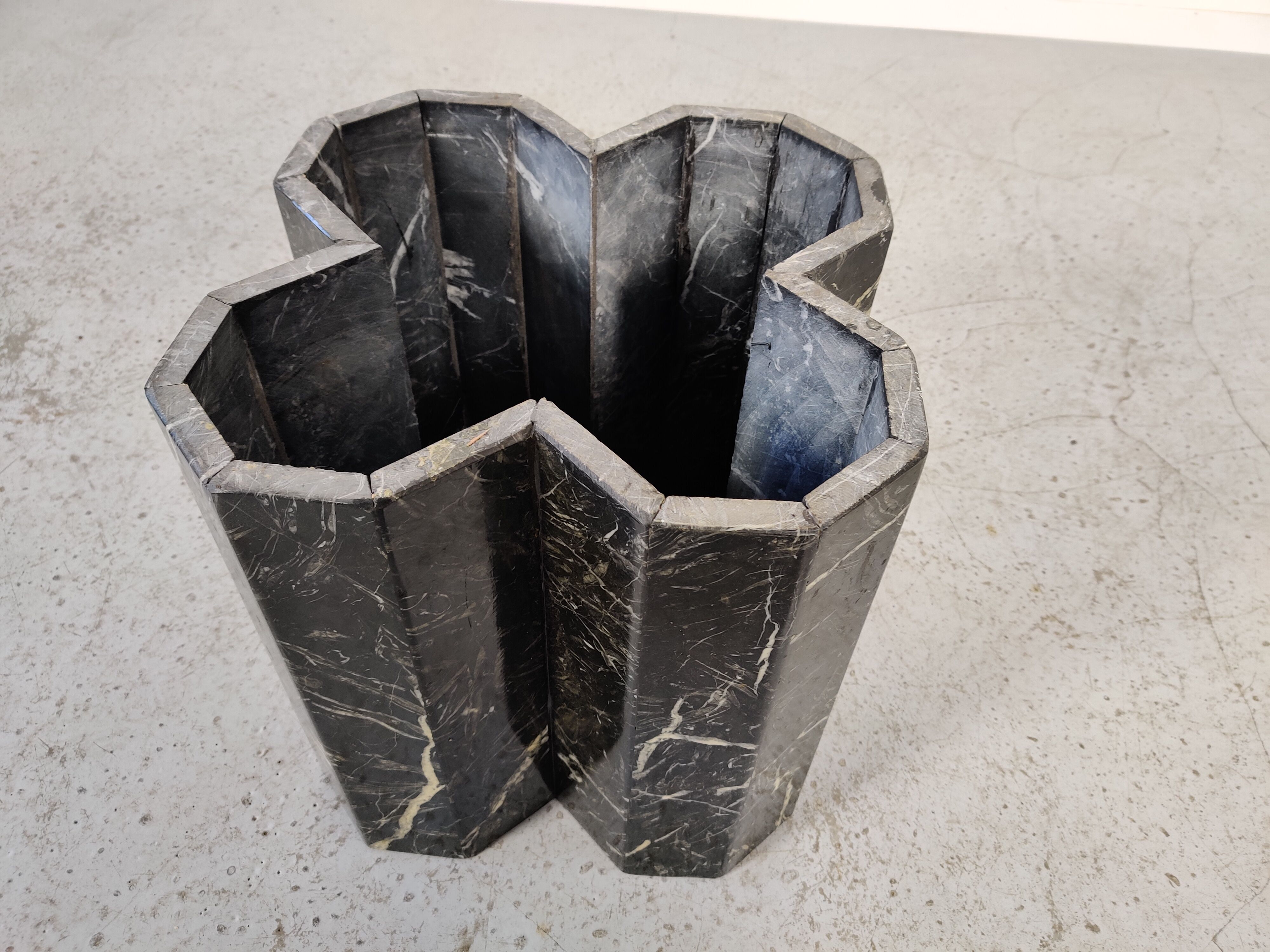 Black marble "cloud" coffee table, 70s/80s