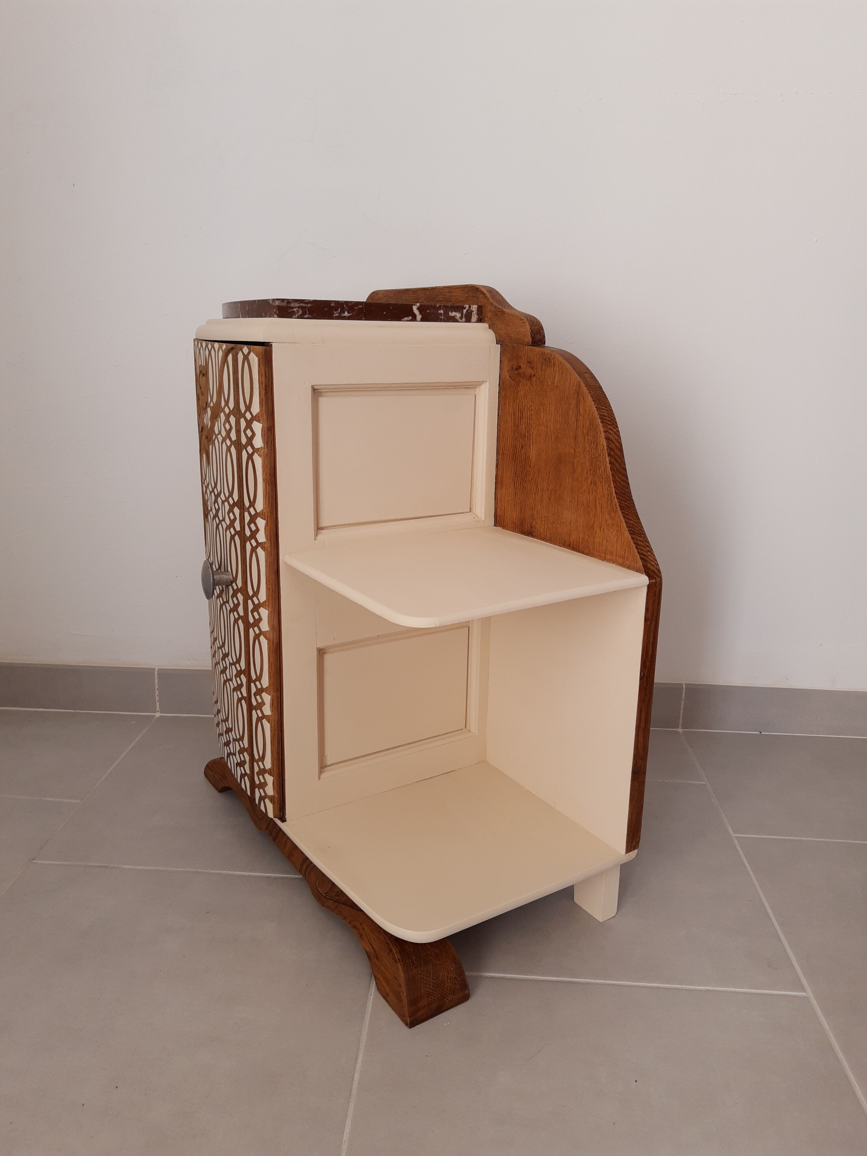 30s bedside table redesigned