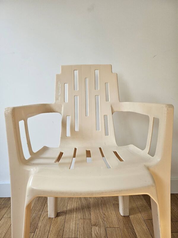 PIERRE PAULIN & HENRI MASSONNET pour STAMP
- Fauteuils ''mambo