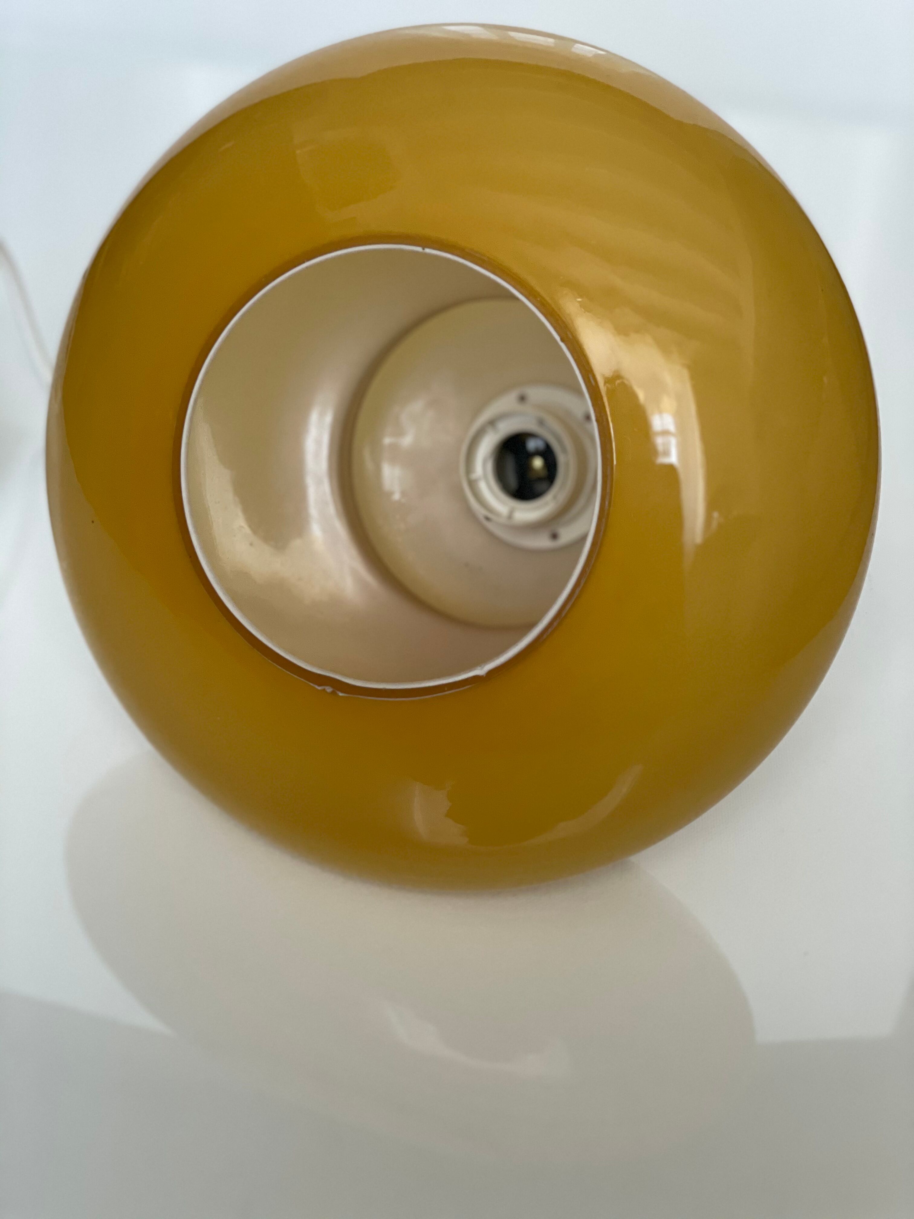 Suspension opaline vintage année 70 jaune moutarde