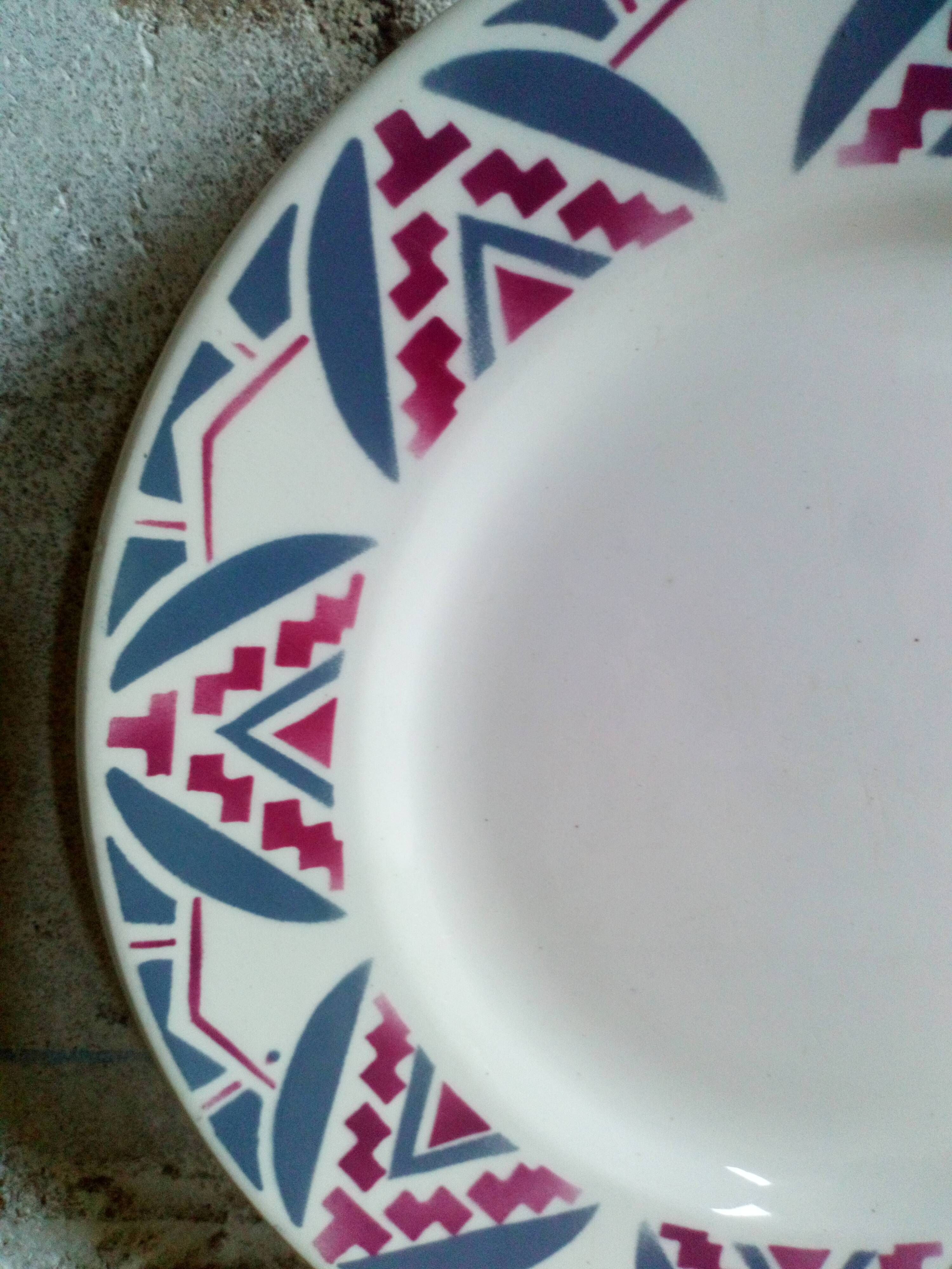 Six dessert plates in Saint-Amand service "Toulouse"
