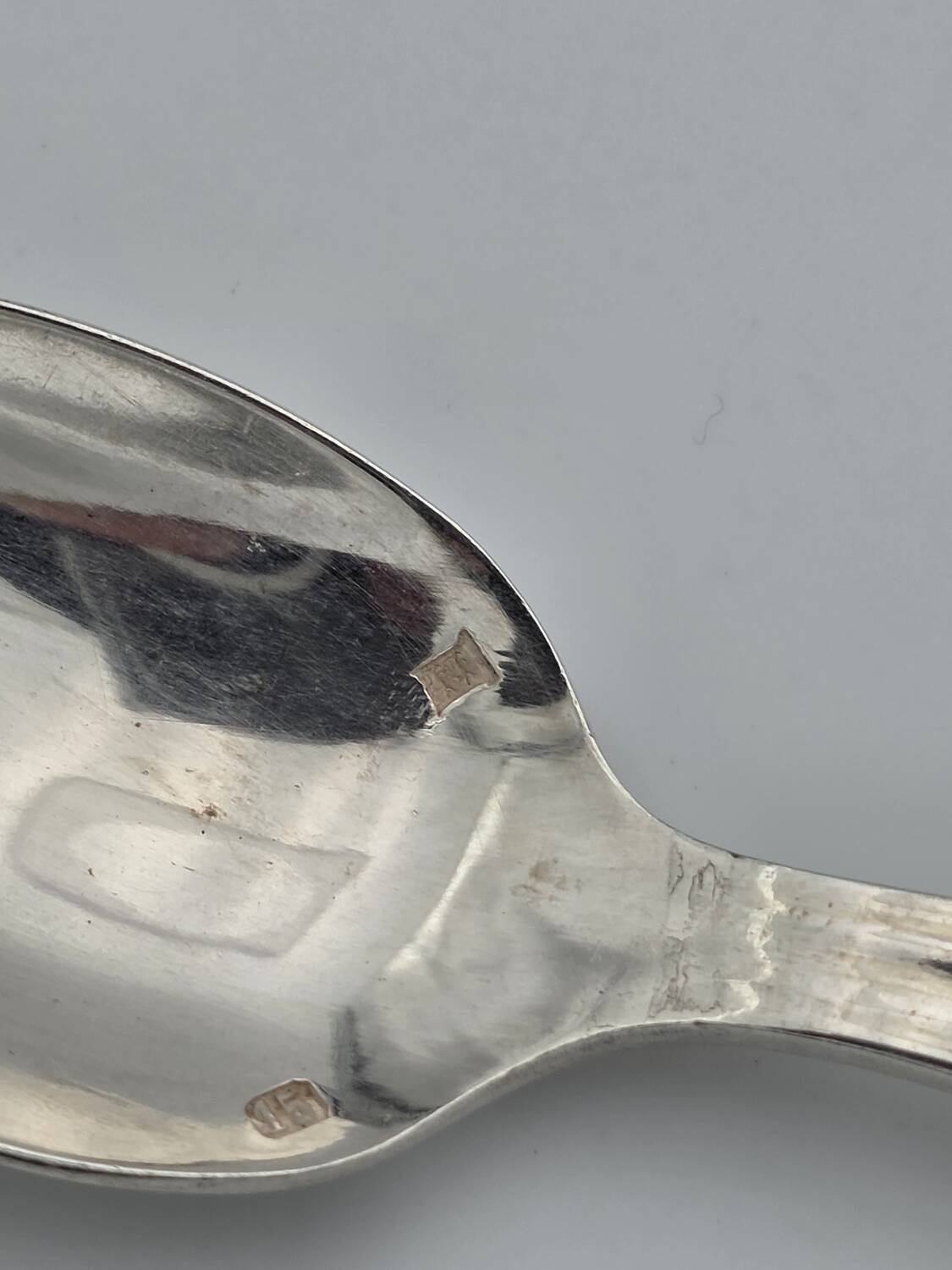 Set of twelve silver-plated metal spoons for oysters or sorbets