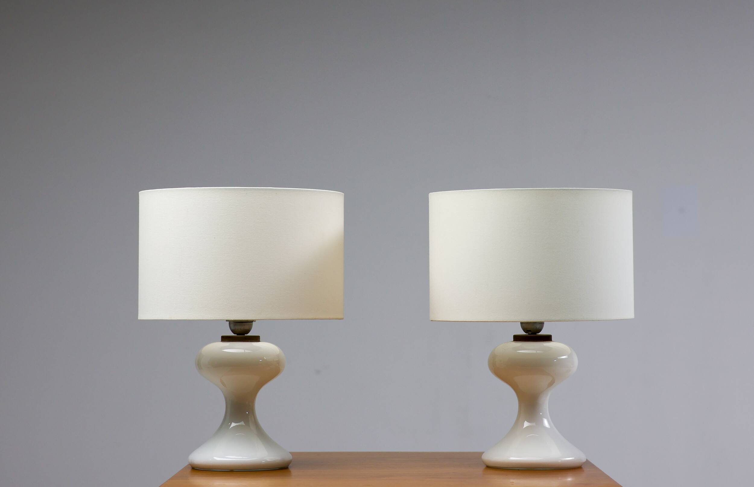 Pair of white ml1 table lamps by ingo maurer for m-design