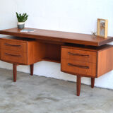 Desk by G-Plan * 145 cm