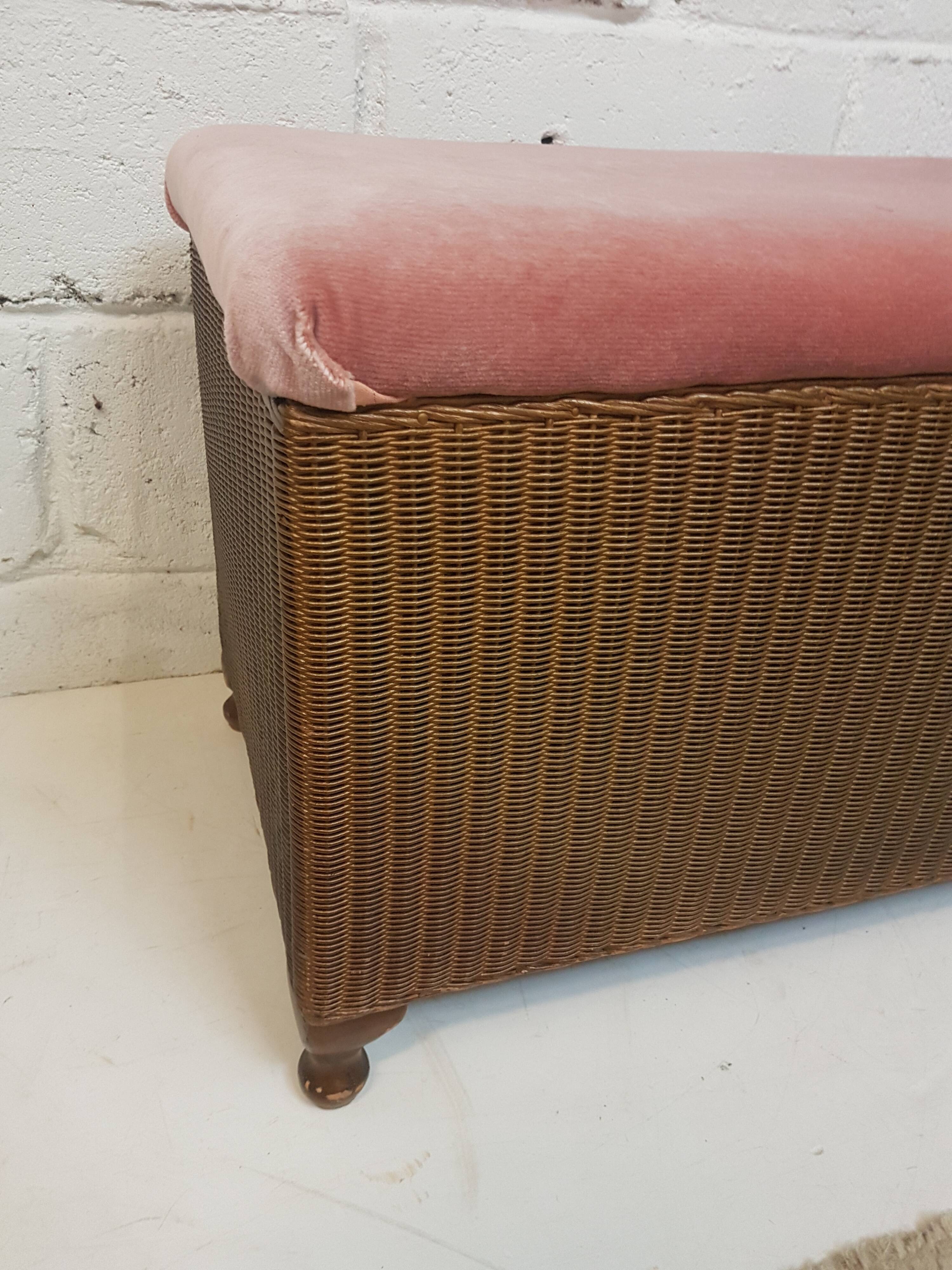 Lloyd loom chest bench