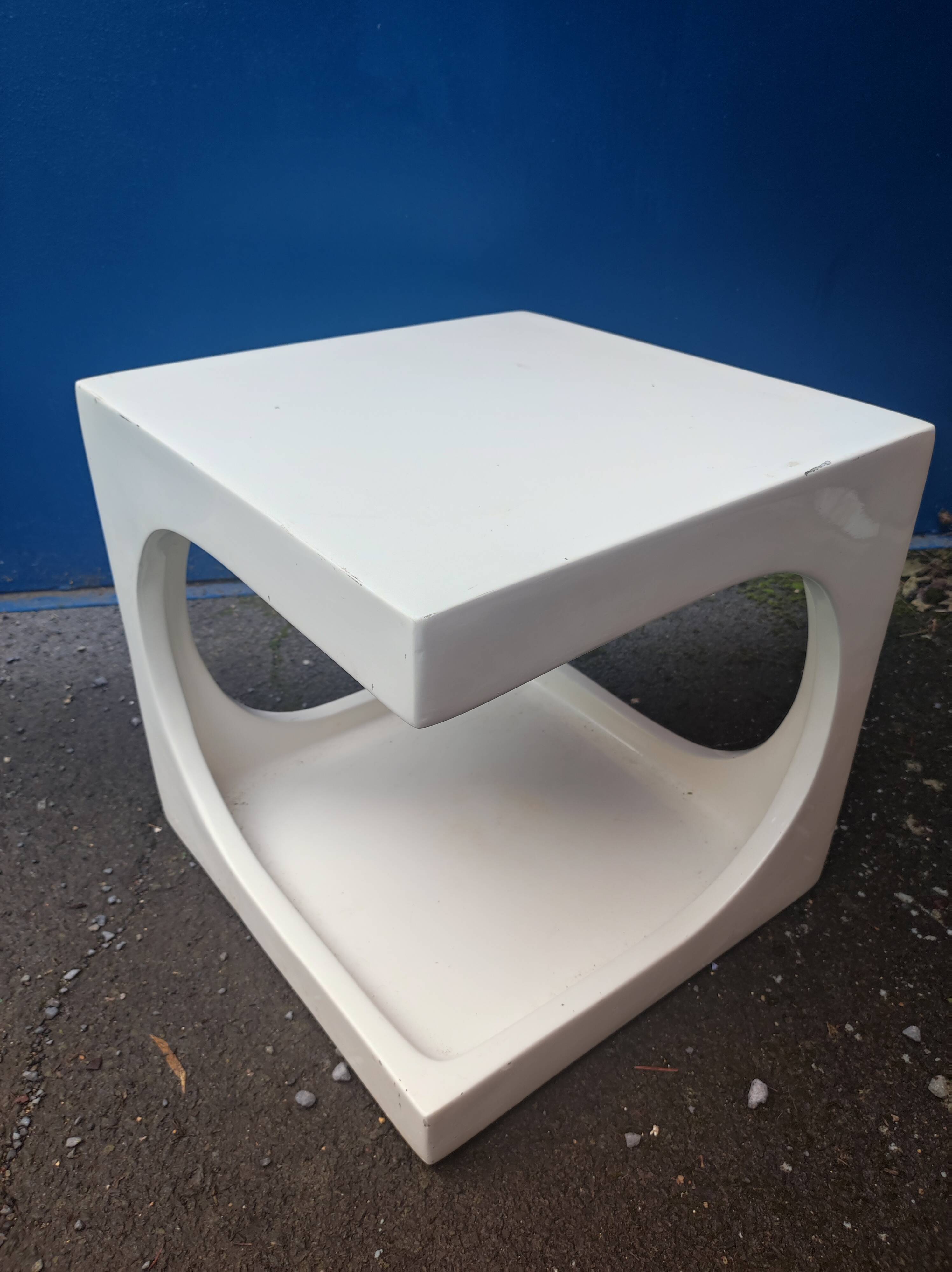 Vintage Authentic Vintage Fiberglass Cubic Side Table