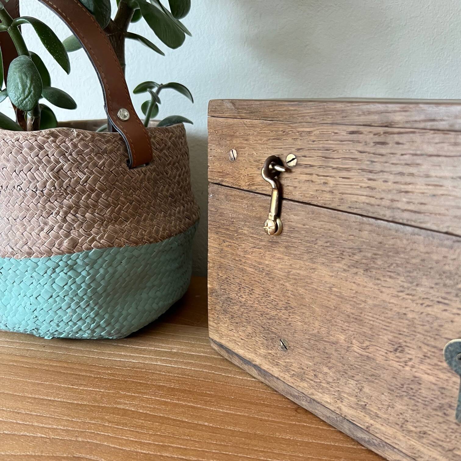 Atypical craft box “786”