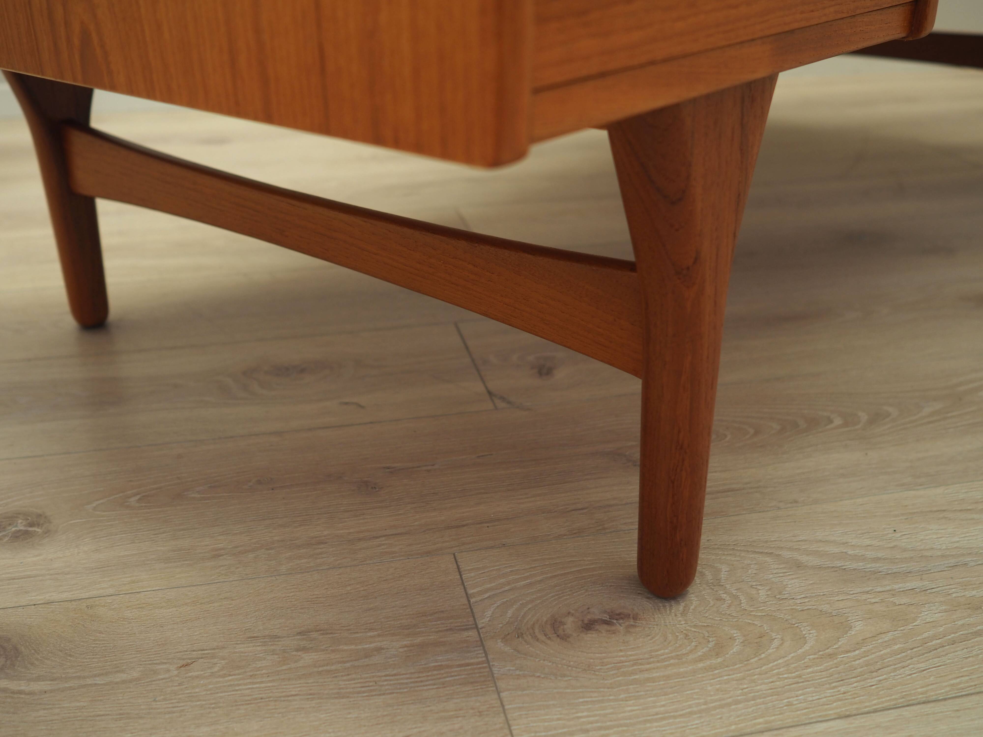 Teak desk, Danish design, 1960s, designer: Vald Mortensen, production: Odense