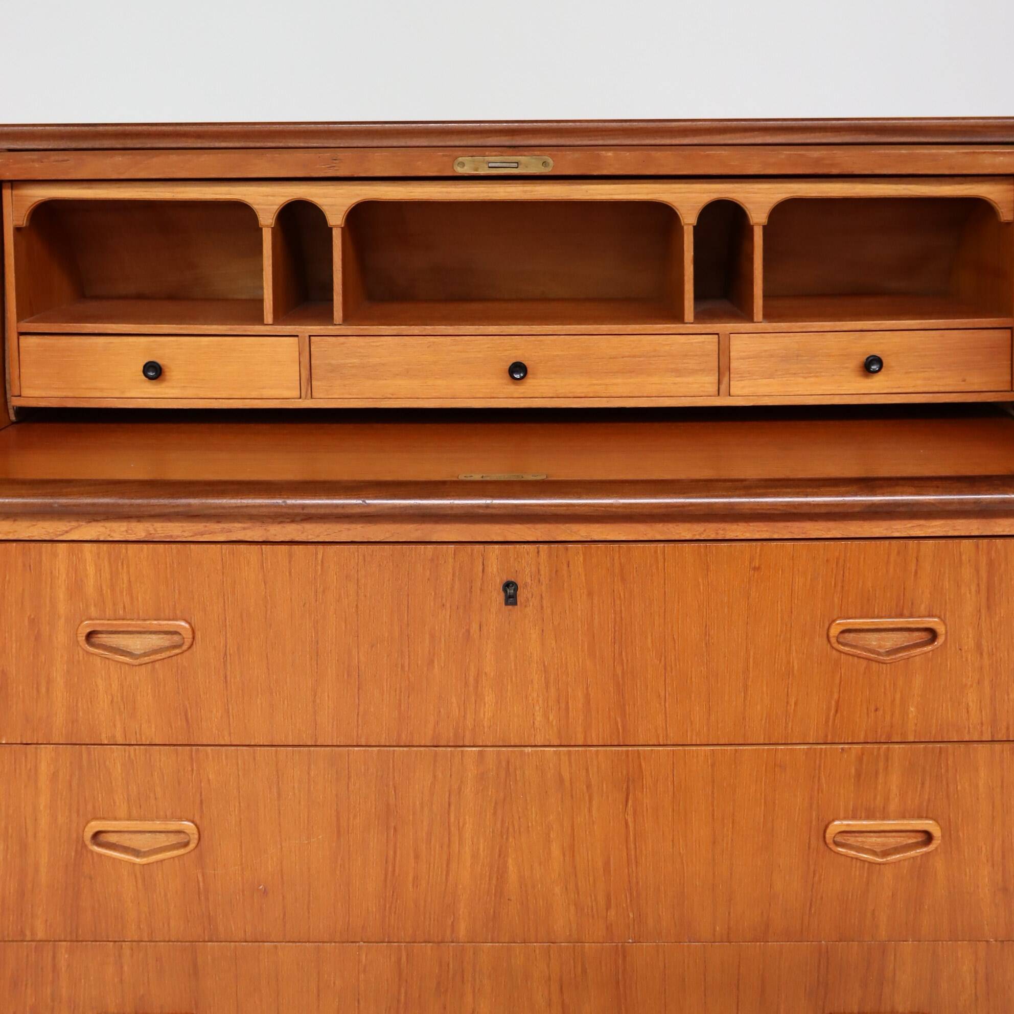 Roller Secretary by Egon Ostergaard