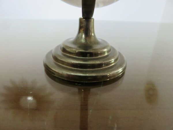 Petit globe terrestre, en cristal, années 70