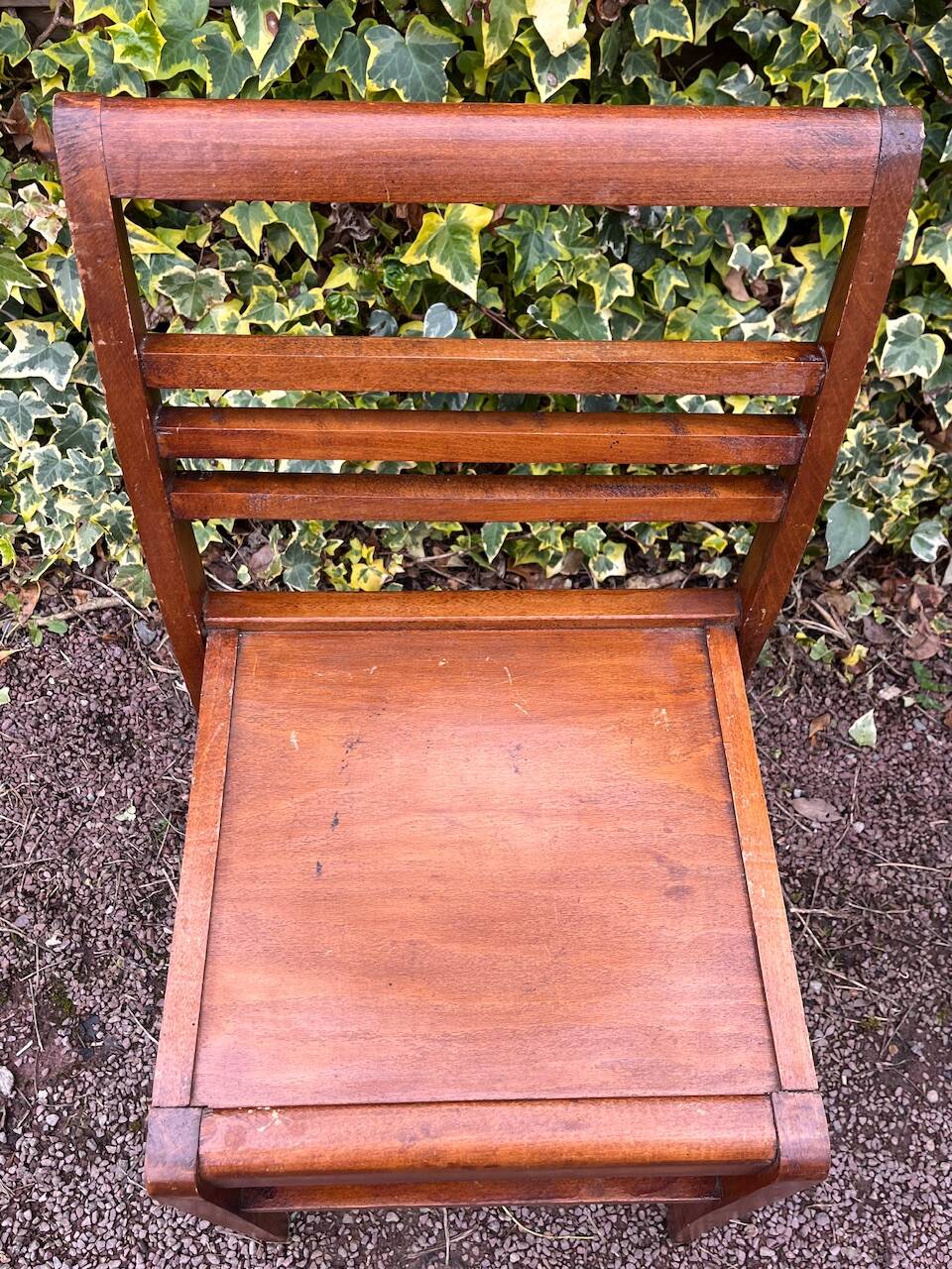 Chaise René Gabriel, modèle 103