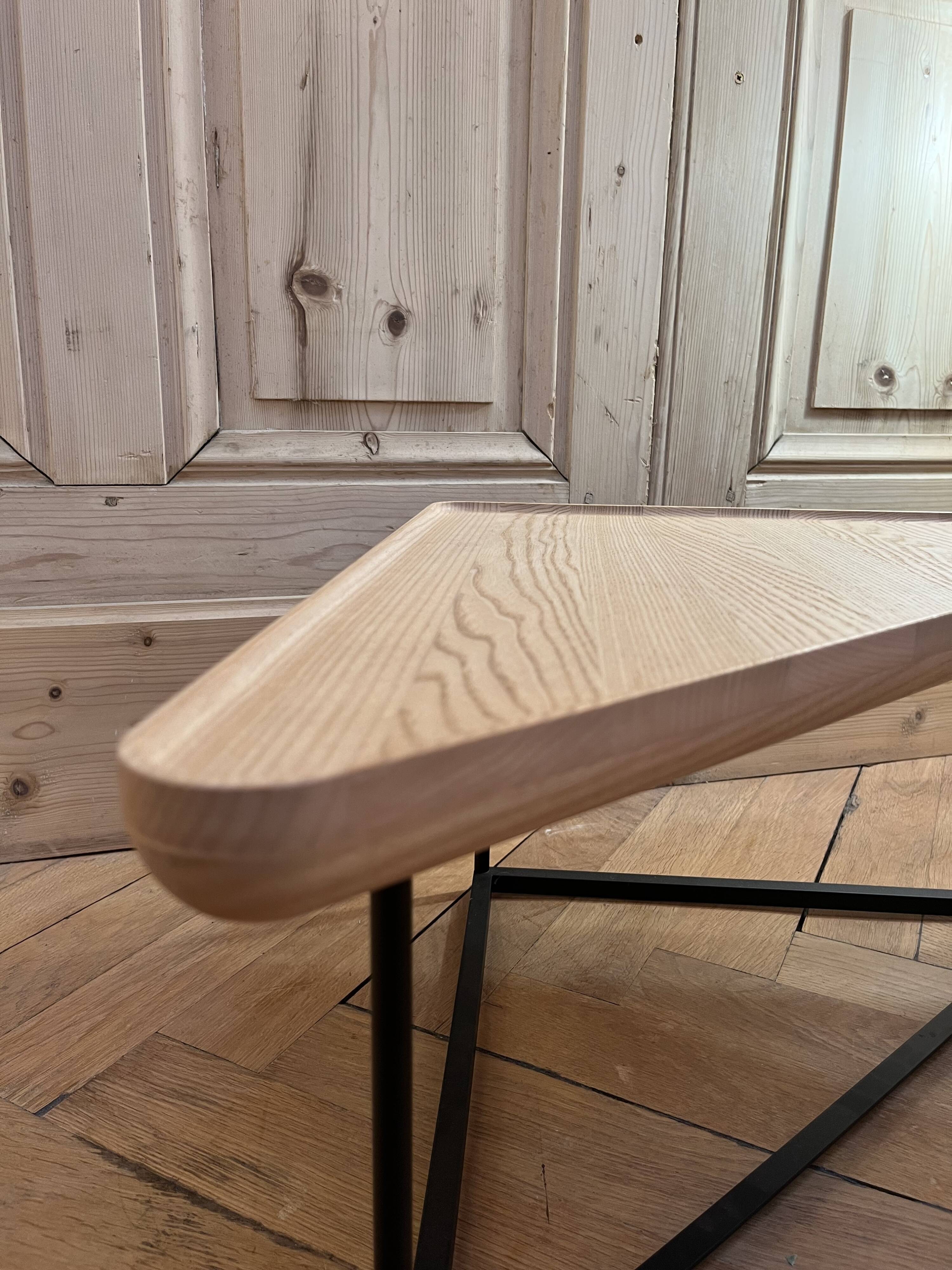 Coffee table model "torei" designer Luca Nichetto publisher Cassina