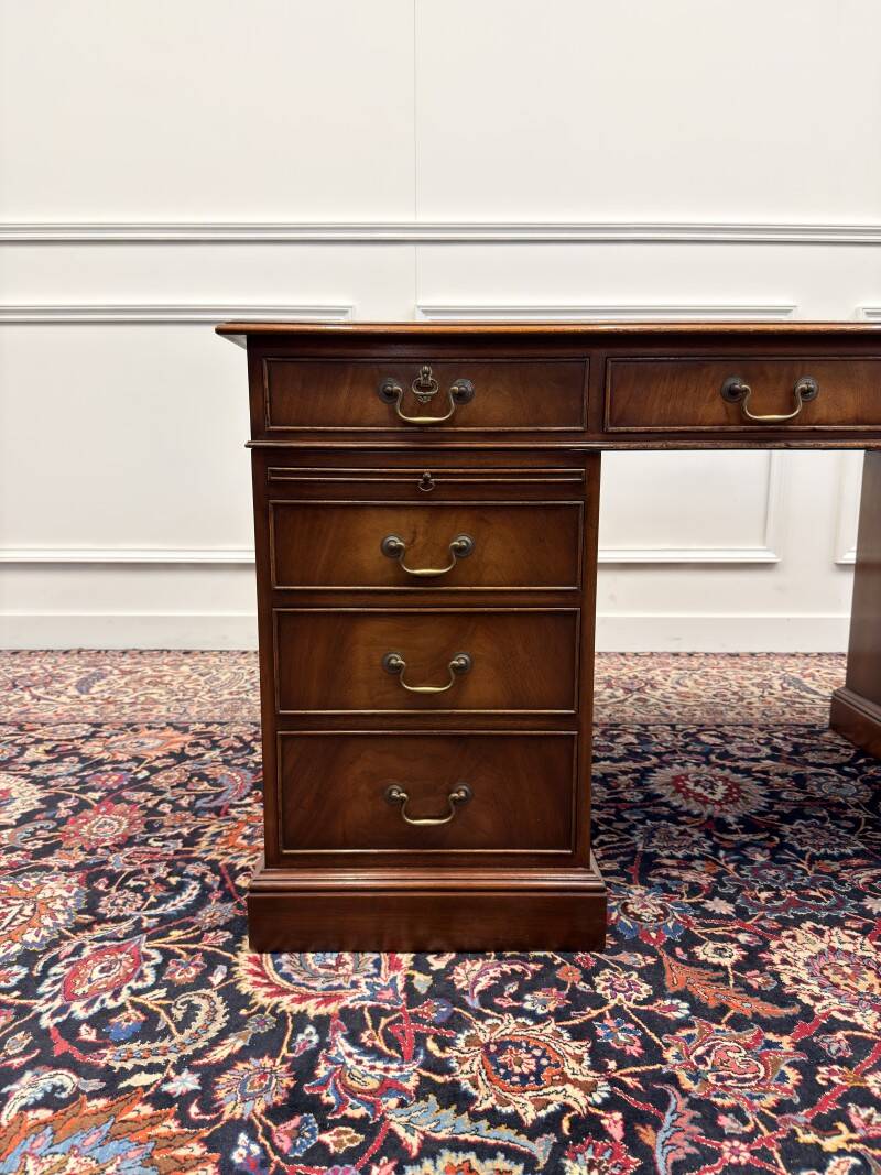 Classic English Desk with Black Inlay