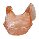 Chicken in porty glass of pink orange color