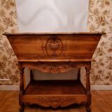 Provençal-style dough mixer