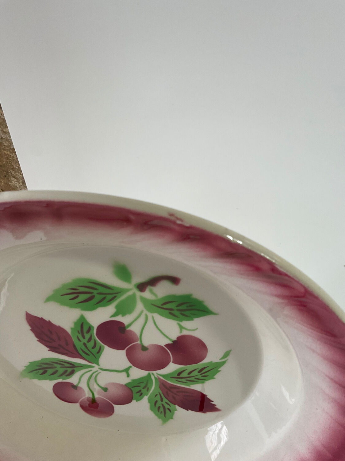 Plat creux Badonviller decors aux cerises