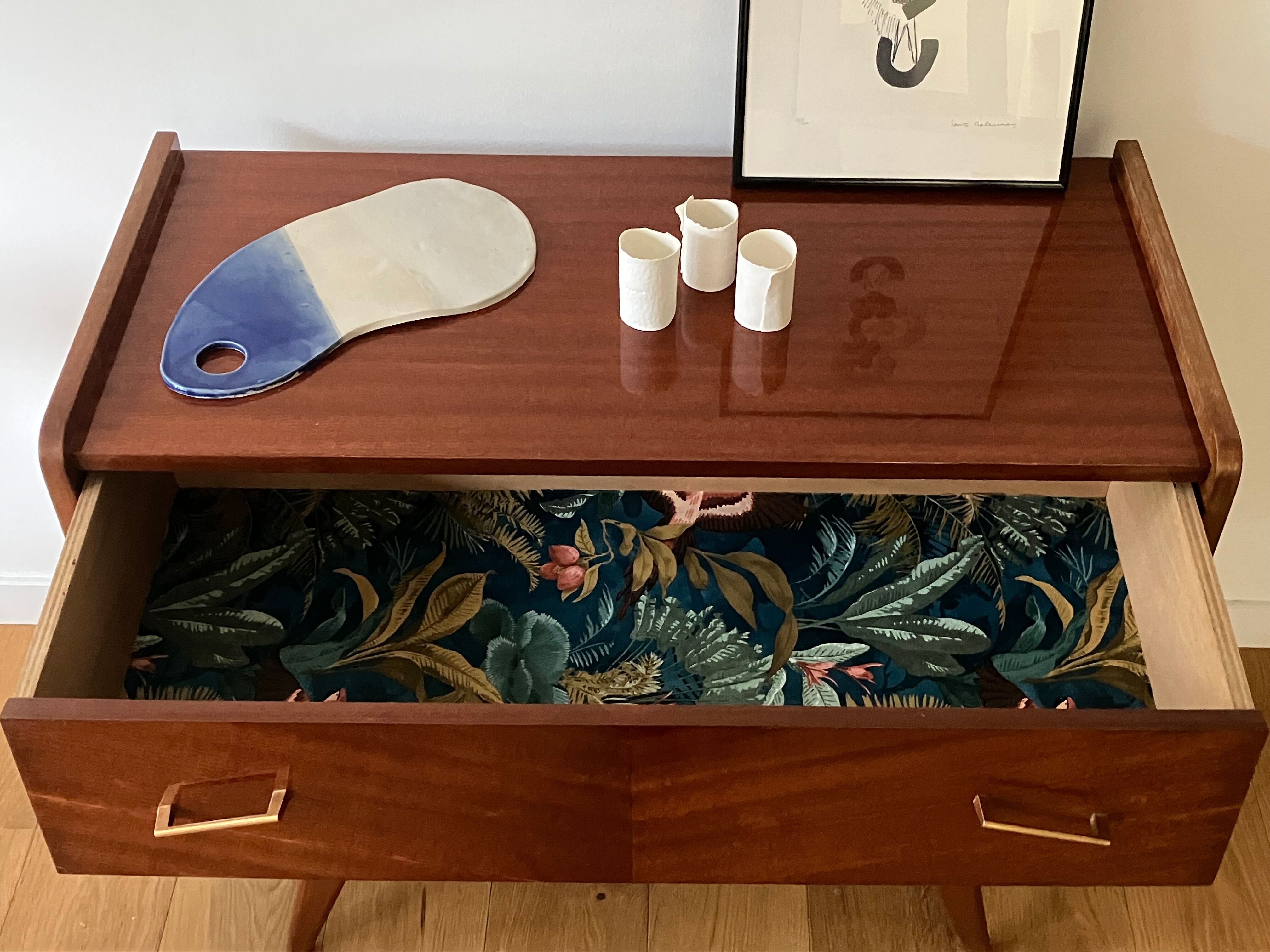 Vintage chest of drawers