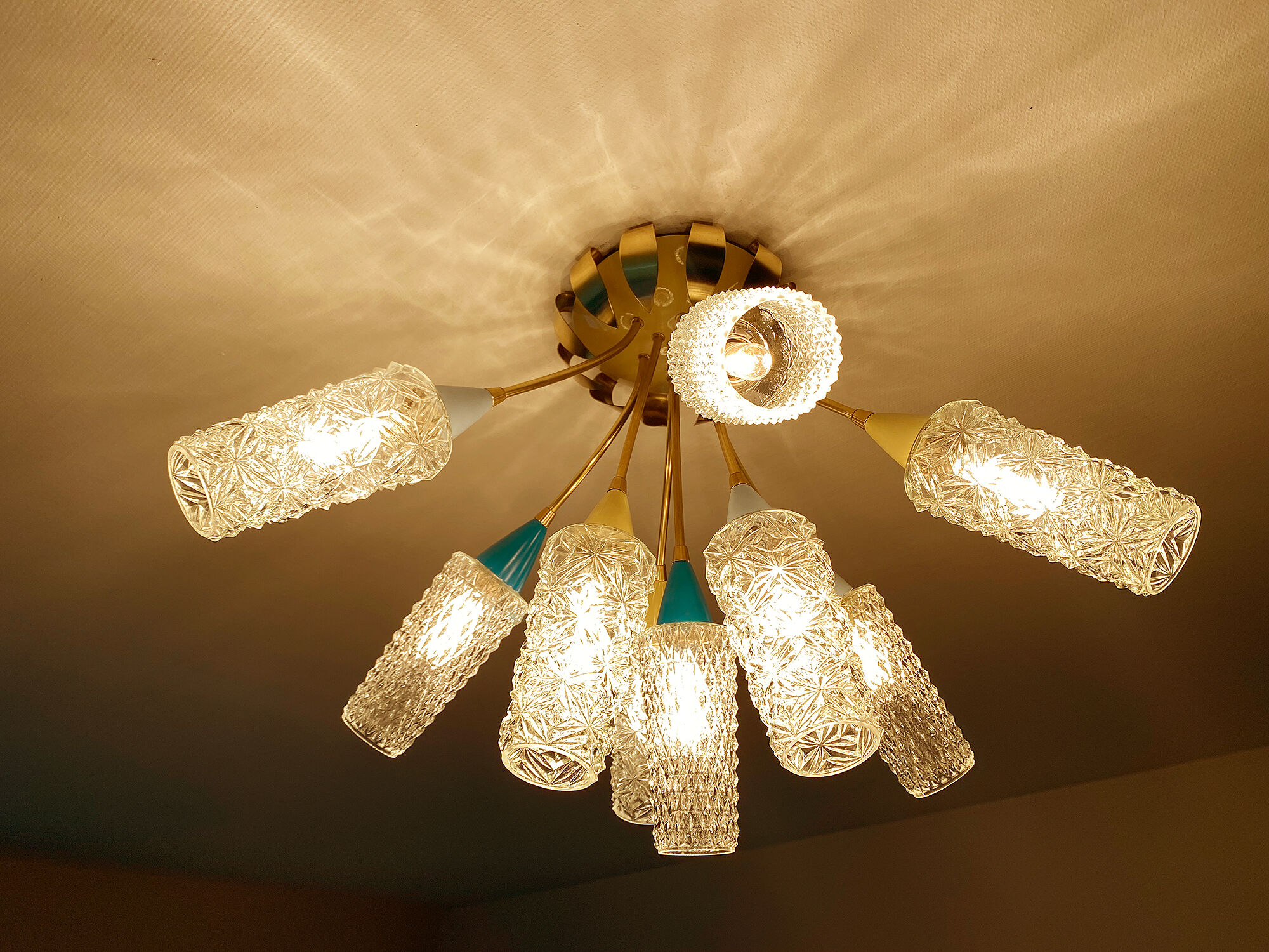 plafonnier lampe vintage, annees 50, verre laiton, bleu beige or