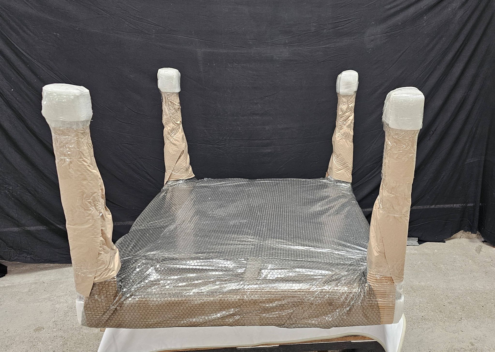 Lot table et ses 6 chaises Art déco de Saddier & fils