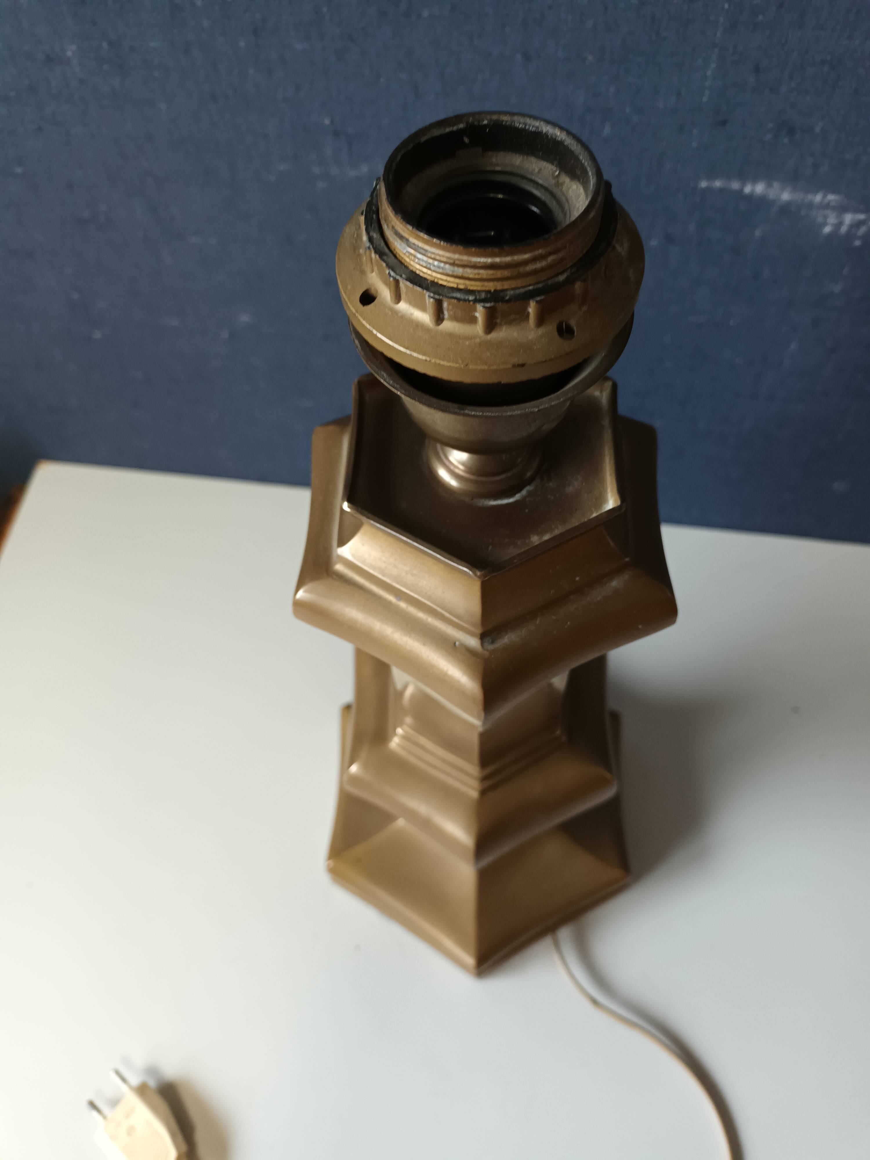 Brass lamp foot