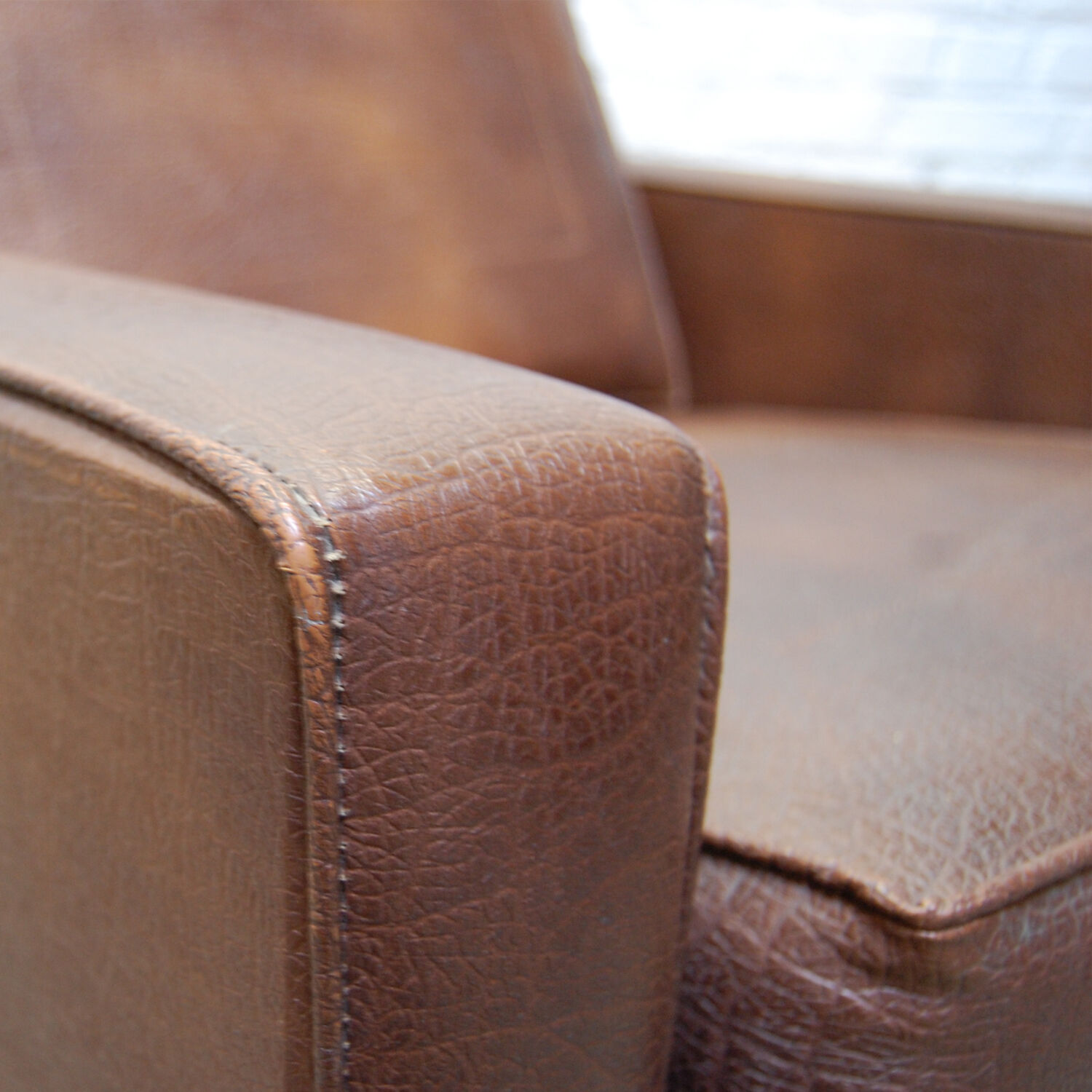 Vintage armchair model "Cleveland" by Pierre Guariche for Meurop