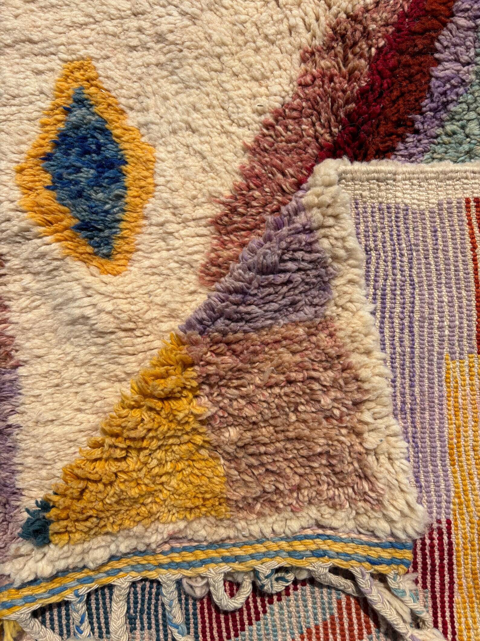 Tapis berbère M’rirt 190x310 cm – Laine épaisse – Multicolore – Fait mai