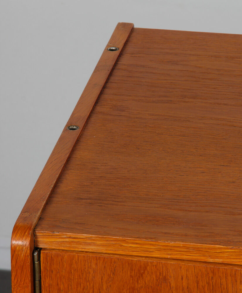 Commode par Jiroutek pour Interier Praha modèle U-450, 1960